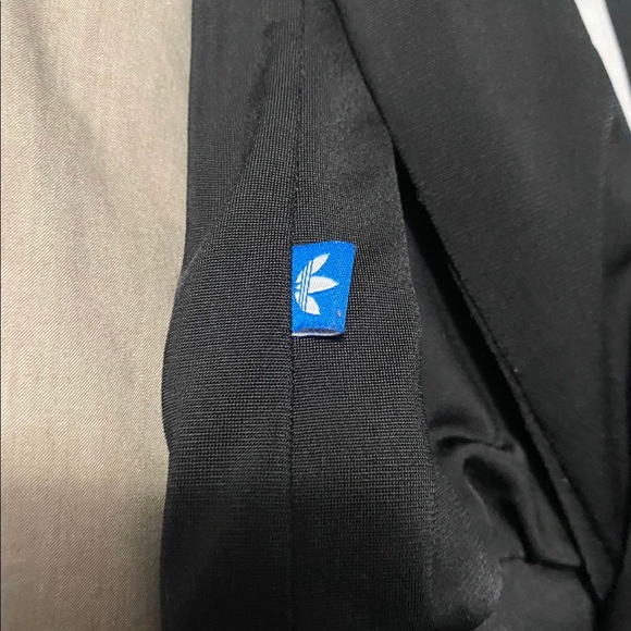 ADIDAS Superstar Ladies Training Jacket Retro Firebird Black/White - Picture 5 of 5